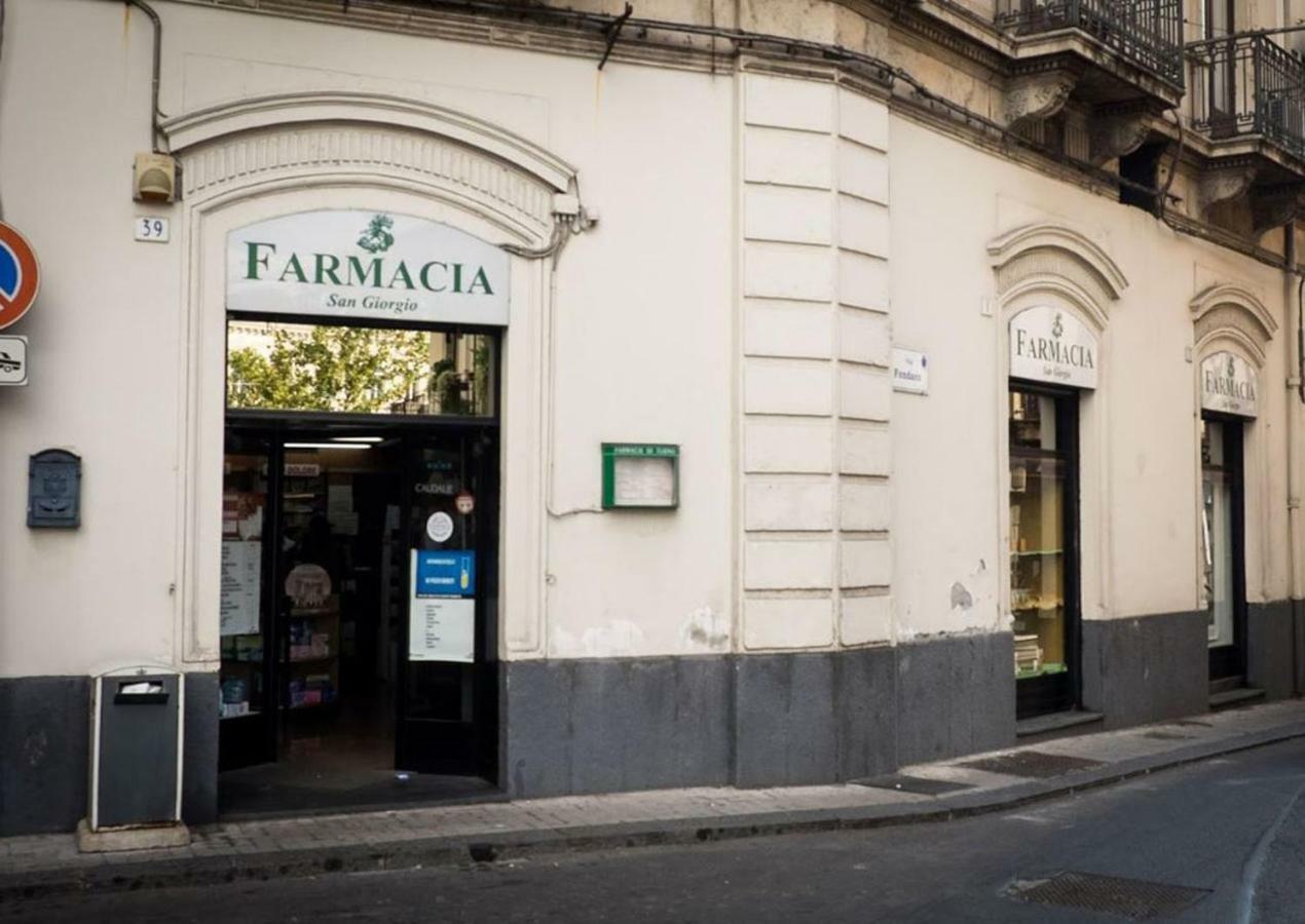 I Mici Di Emy Appartement Catánia Buitenkant foto