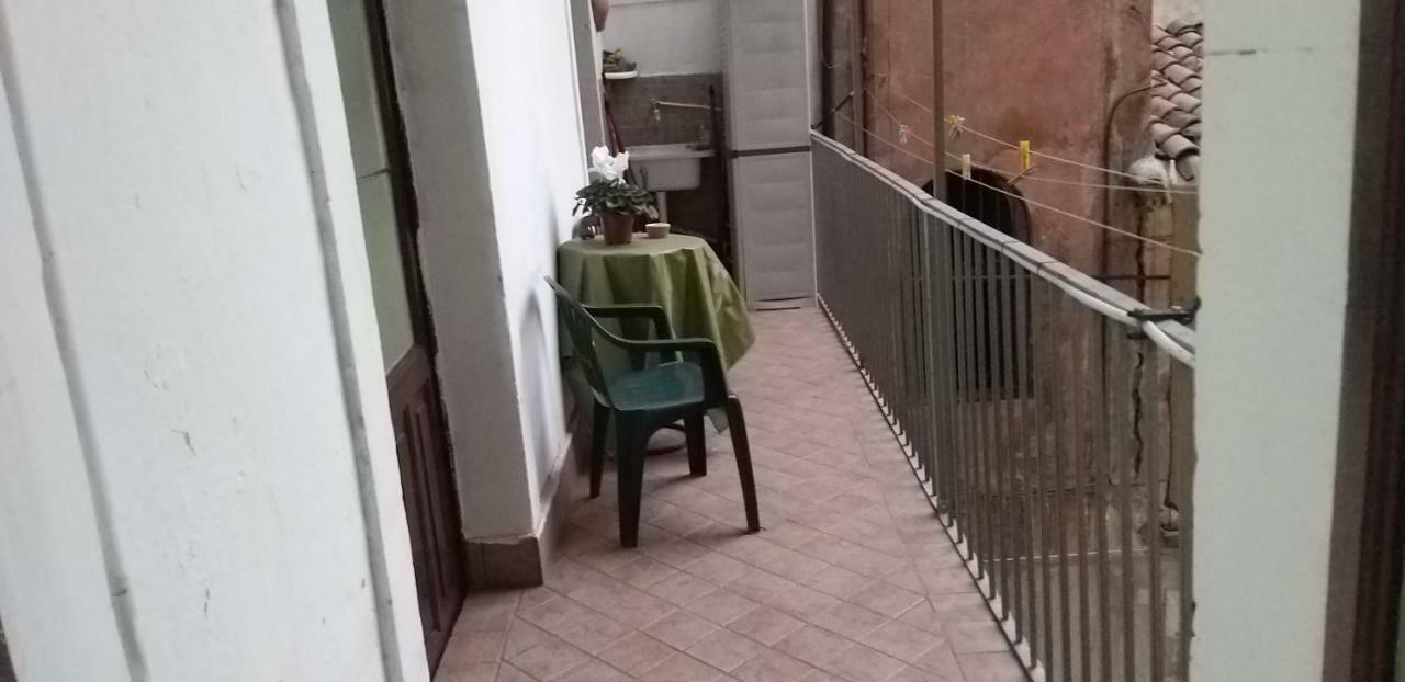 I Mici Di Emy Appartement Catánia Buitenkant foto